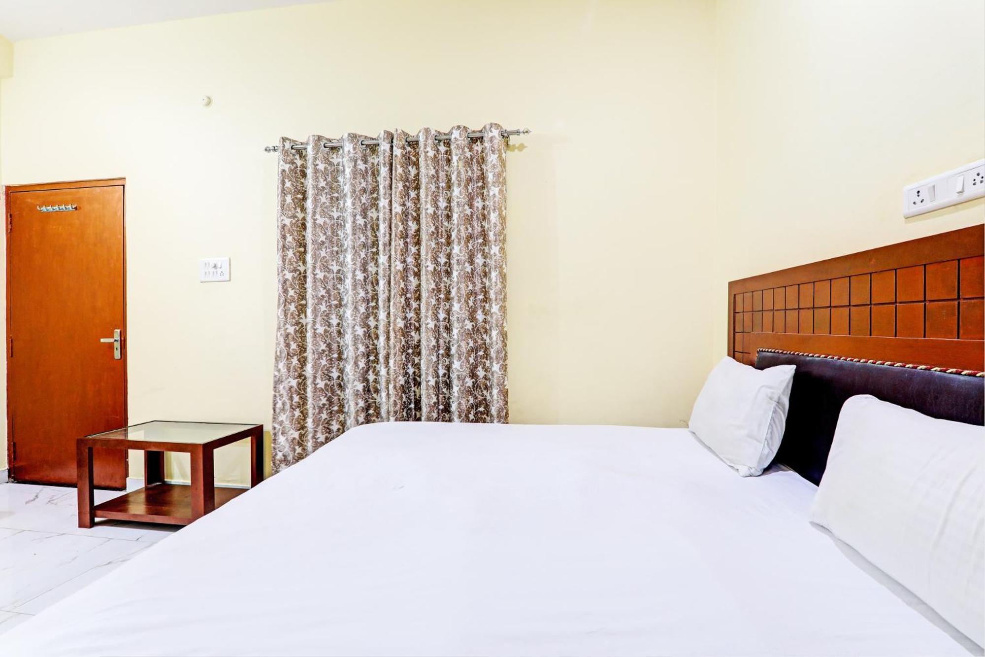 Hotel O Home Singhs Delight — Photos 1